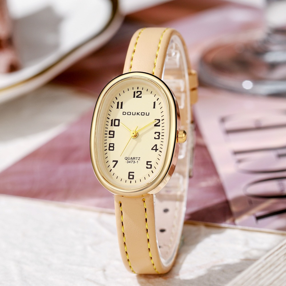 Luxury Oval Dial Women Watches - Luxury Watch With Leather Strap recensione e prezzo