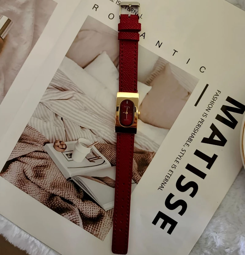 Luxury Ladies Brand Women Watc - Luxury Watch With Leather Strap recensione e prezzo