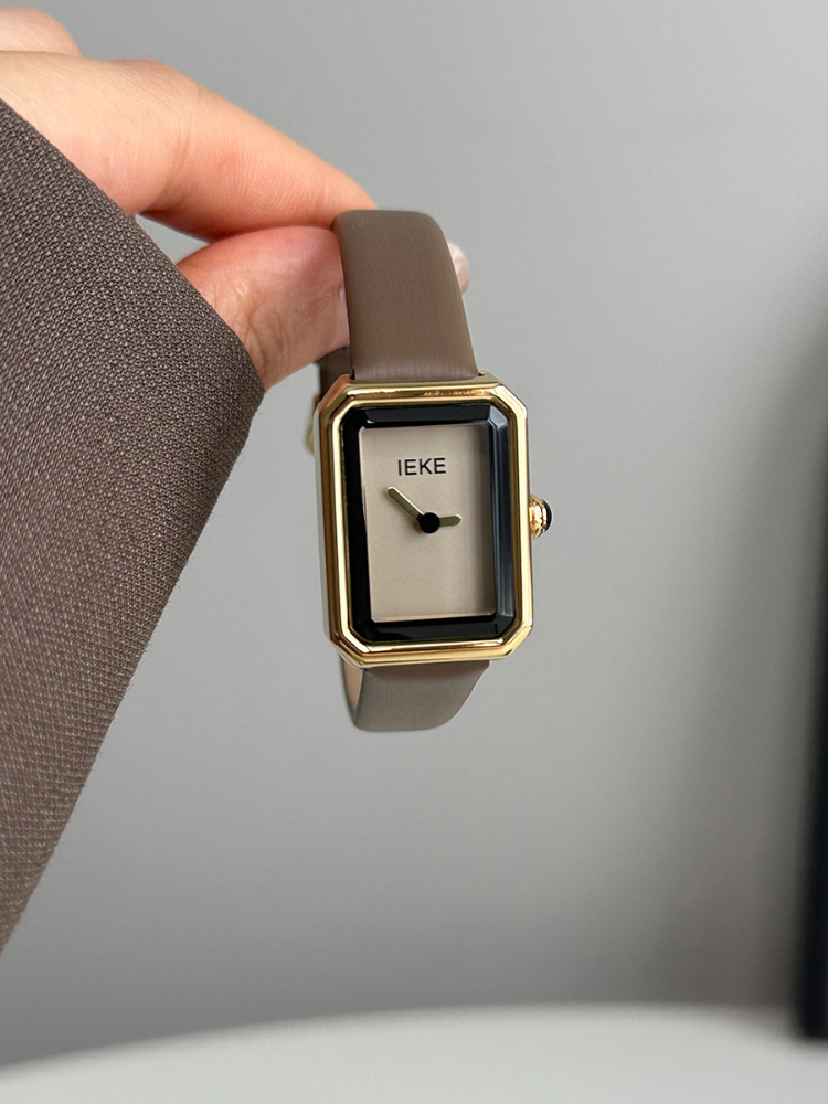 Simple Design Luxury Quartz Wo - Luxury Watch Face recensione e prezzo