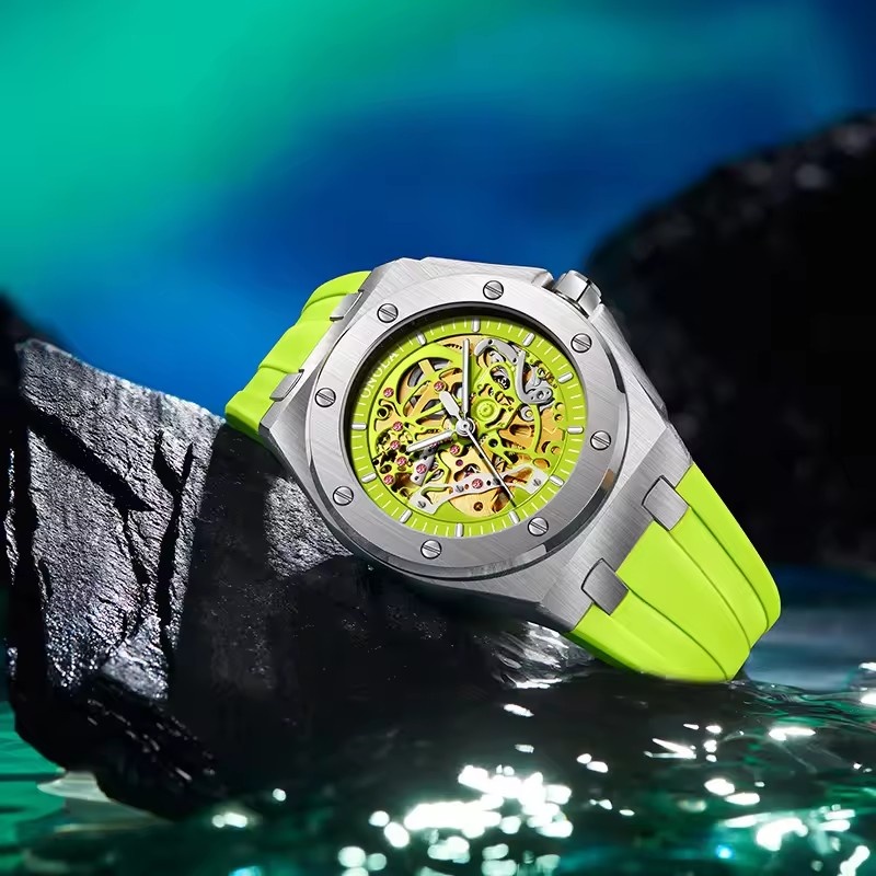 ONOLA 3834 Top Brand Fashion M - Luxury Watch Ap recensione e prezzo