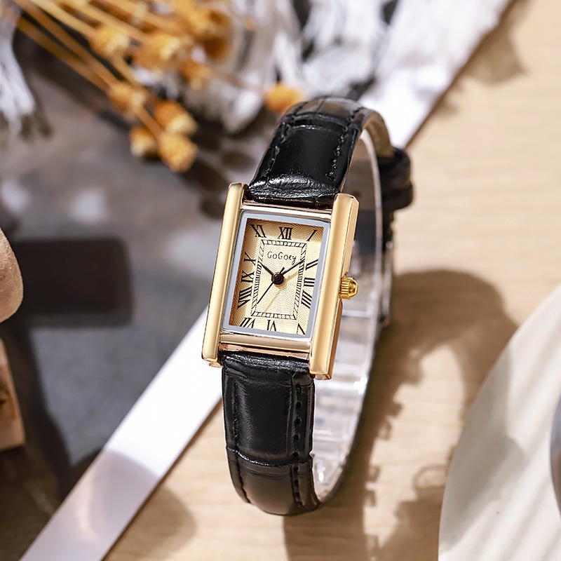 Famous Brand Women Watch Fashi - Luxury Watch With Leather Strap recensione e prezzo