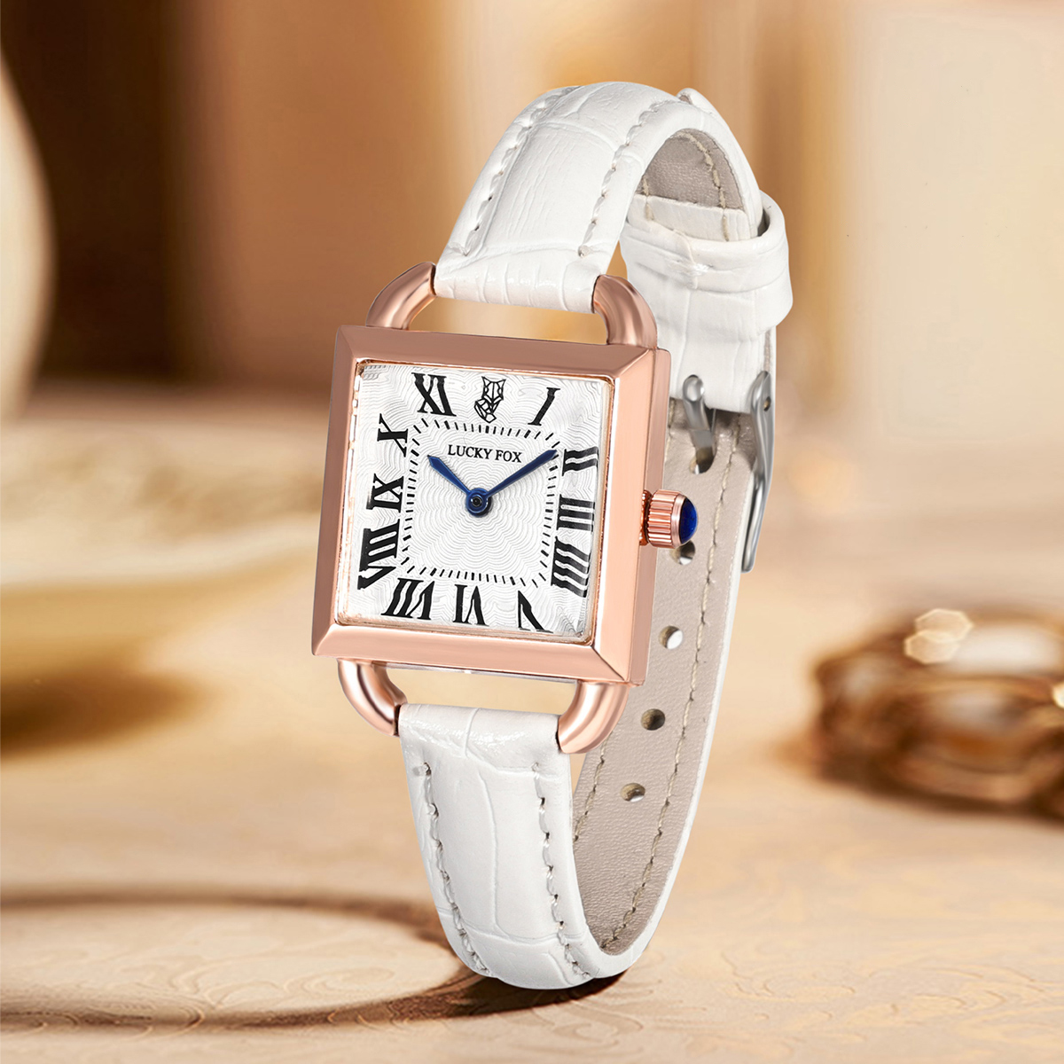 Luxury And Fashionable Women's - Luxury Watch With Leather Strap recensione e prezzo
