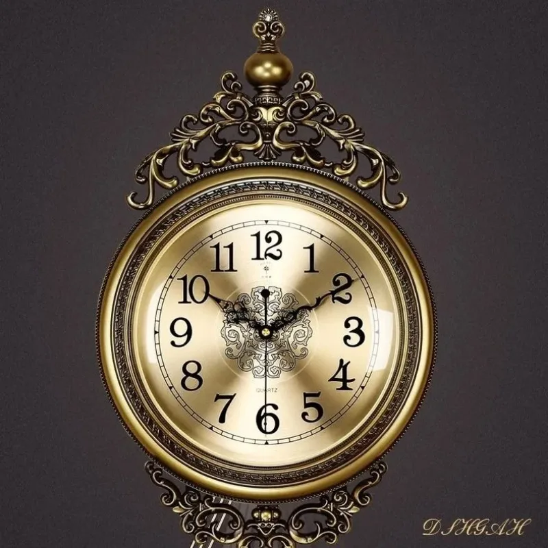 Large Luxury Gold Wall Clock L - Luxury Watch Europe recensione e prezzo