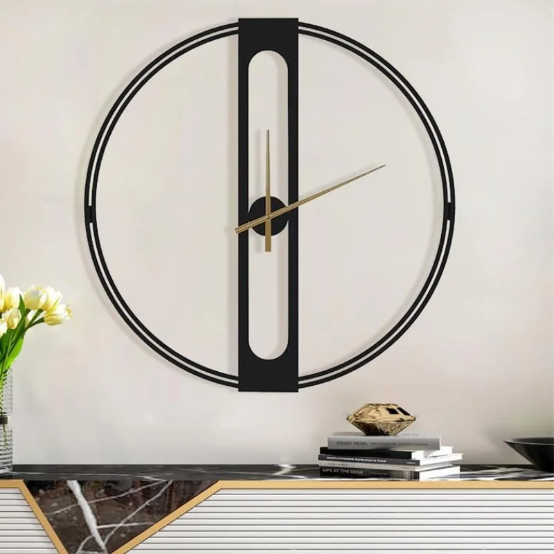 Minimalist Gold Wall Clocks Lu - Luxury Watch Europe recensione e prezzo