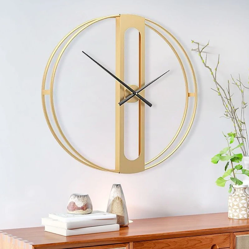 Minimalist Gold Wall Clocks Lu - Luxury Watch Europe recensione e prezzo