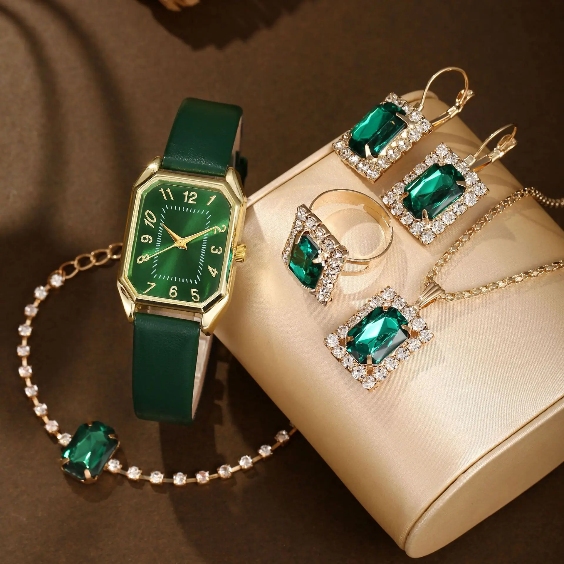 6/5/1PCS Luxury Fashion Square - Luxury Watch And Jewelry Brand recensione e prezzo