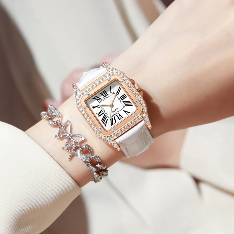 Square Dial Women's Watch Quar - Luxury Watch With Leather Strap recensione e prezzo